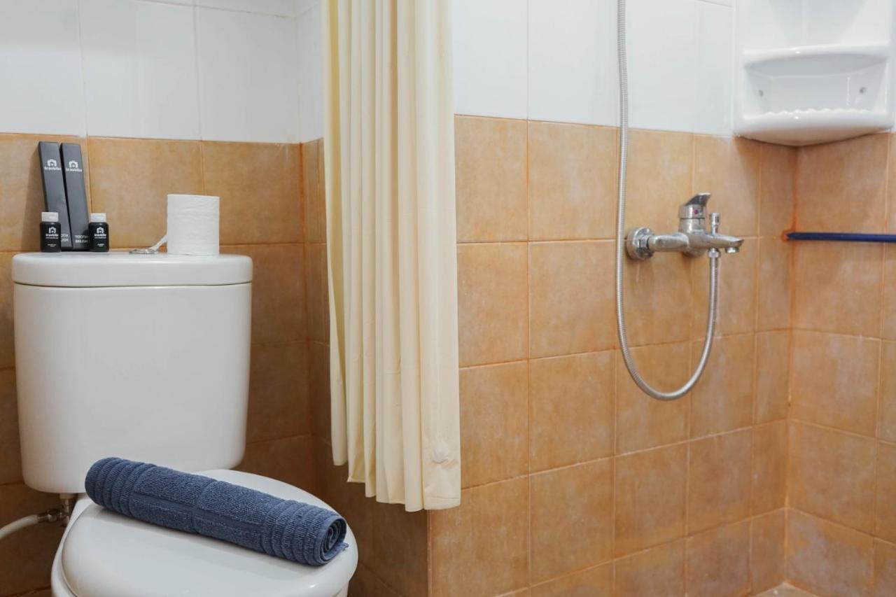 Furnished 2br Mall Access At Pramuka By Travelio * Jakarta